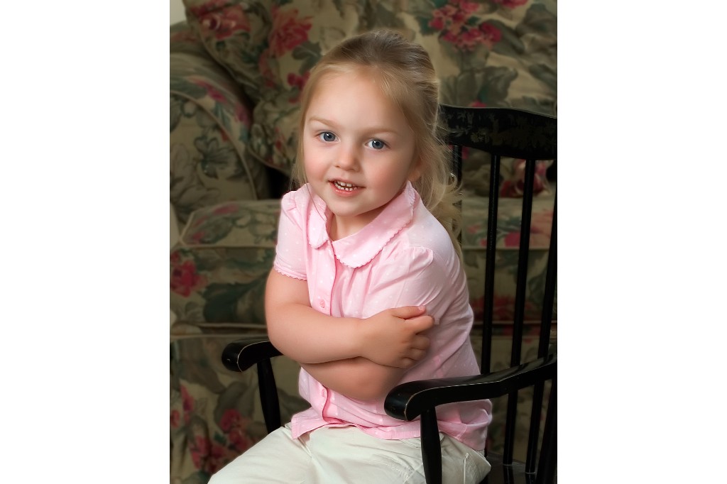child-portrait-reading